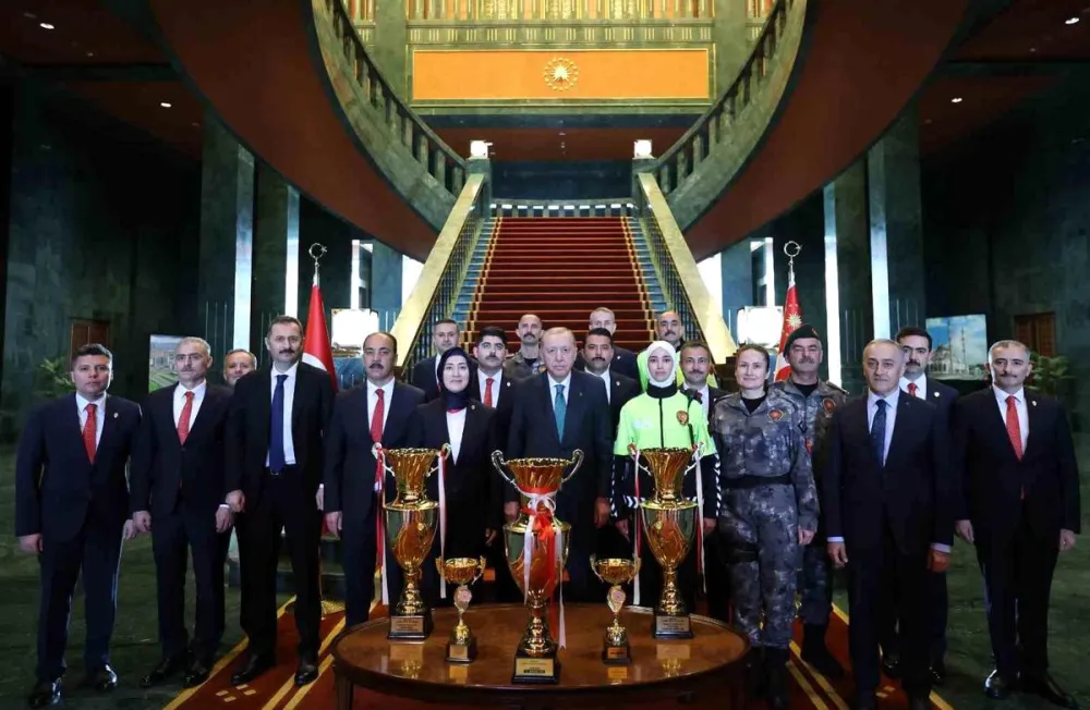 Cumhurbaşkanı Erdoğan Türk Polis Teşkilatı