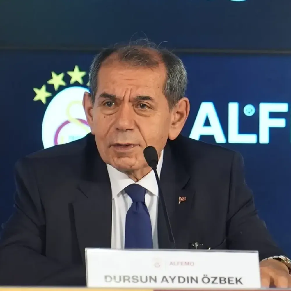 Galatasaray Kulübü Başkanı Dursun Özbek, gündeme dair açıklamalarda bulundu