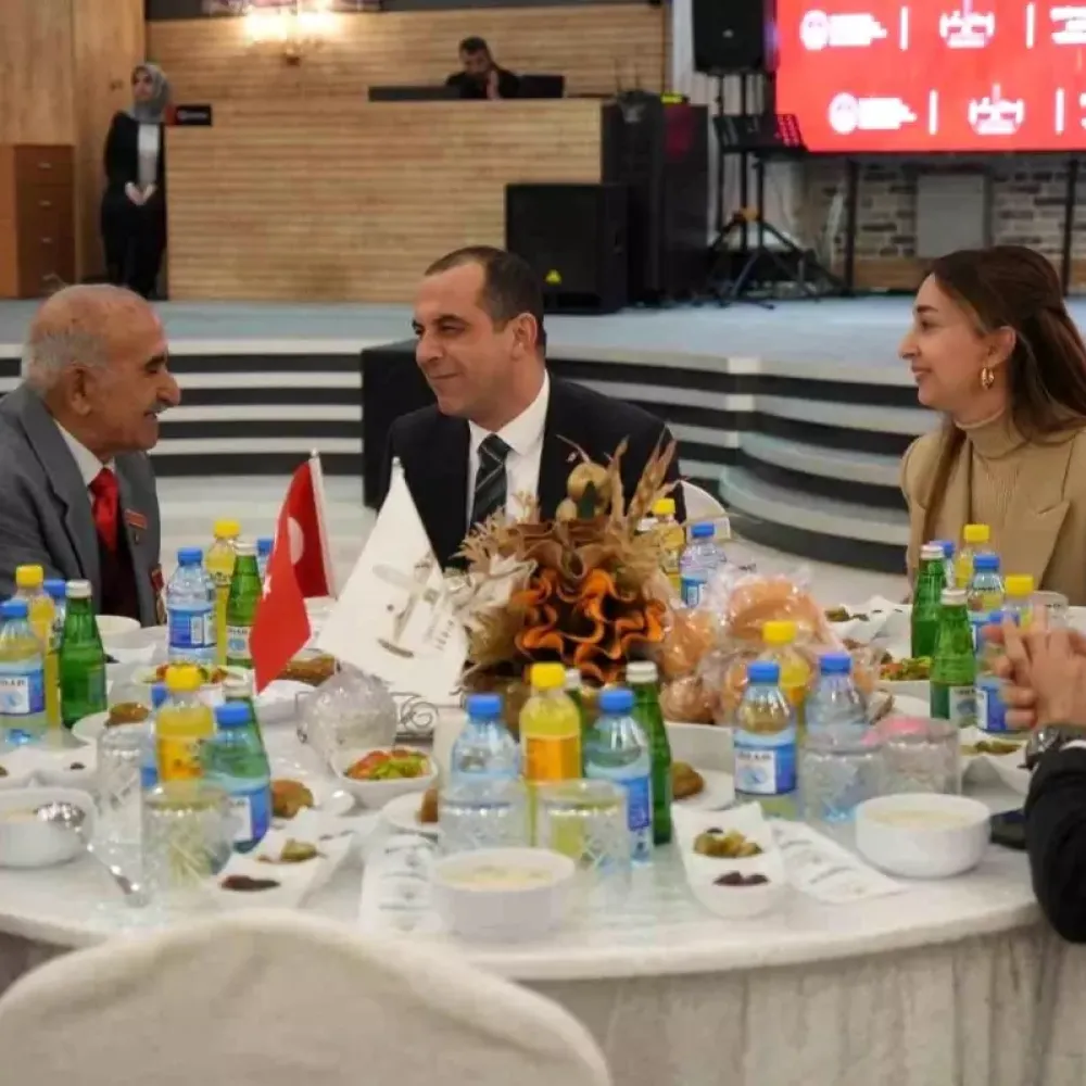 Iğdır'da şehit aileleri ve gaziler iftar sofrasında buluştu - Son Dakika