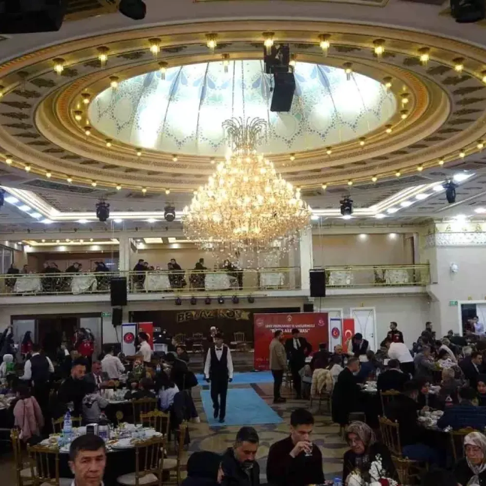 Kilis Valiliği, Ramazan'da Gazi ve Şehit Aileleriyle Bir Araya Geldi