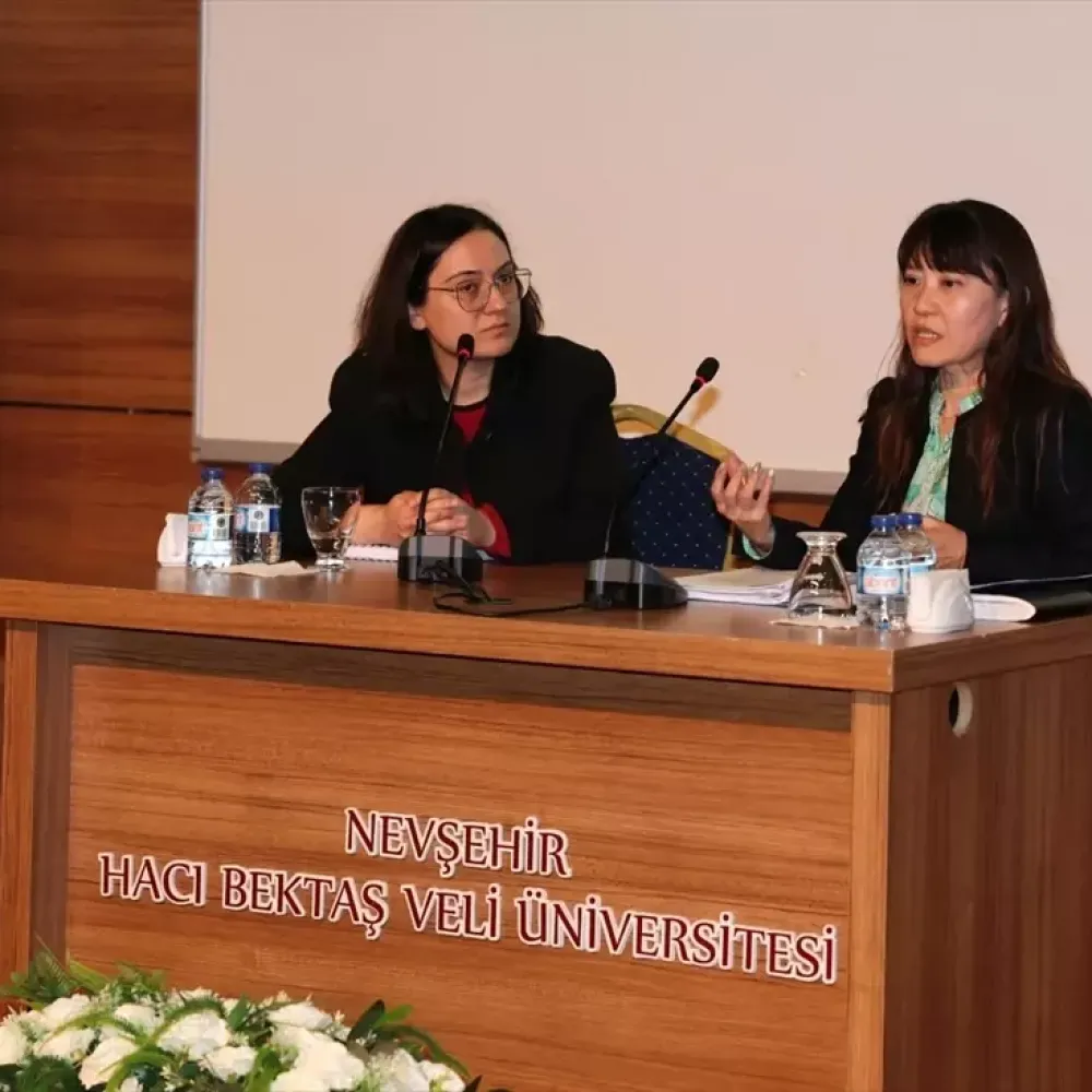 Nevşehir'de "Uluslararası Duruma Genel Bakış ve Japonya'nın Dış Politikası" konferansı düzenlendi