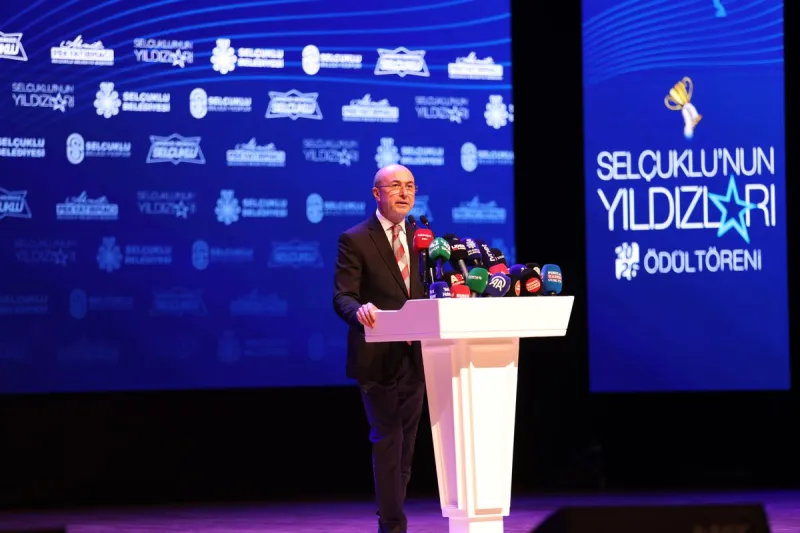 Selçuklu Belediyespor Kulübü sporcuları ödüllerini aldı