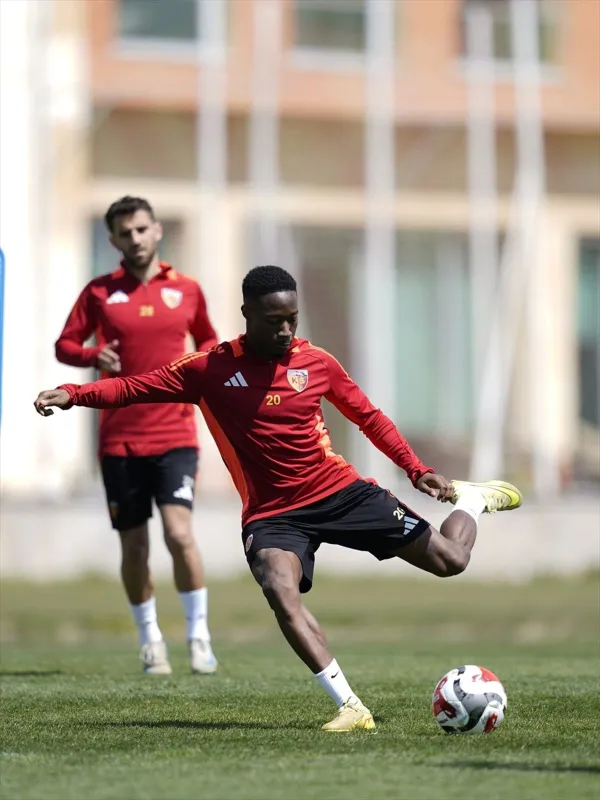 Zecorner Kayserispor, Fenerbahçe maçının hazırlıklarına başladı