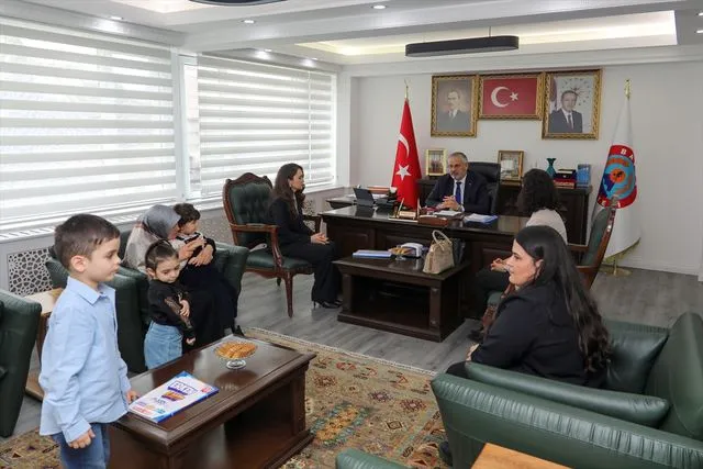 Özel eğitim öğrencilerinden Bafra Belediye Başkanı Kılıç