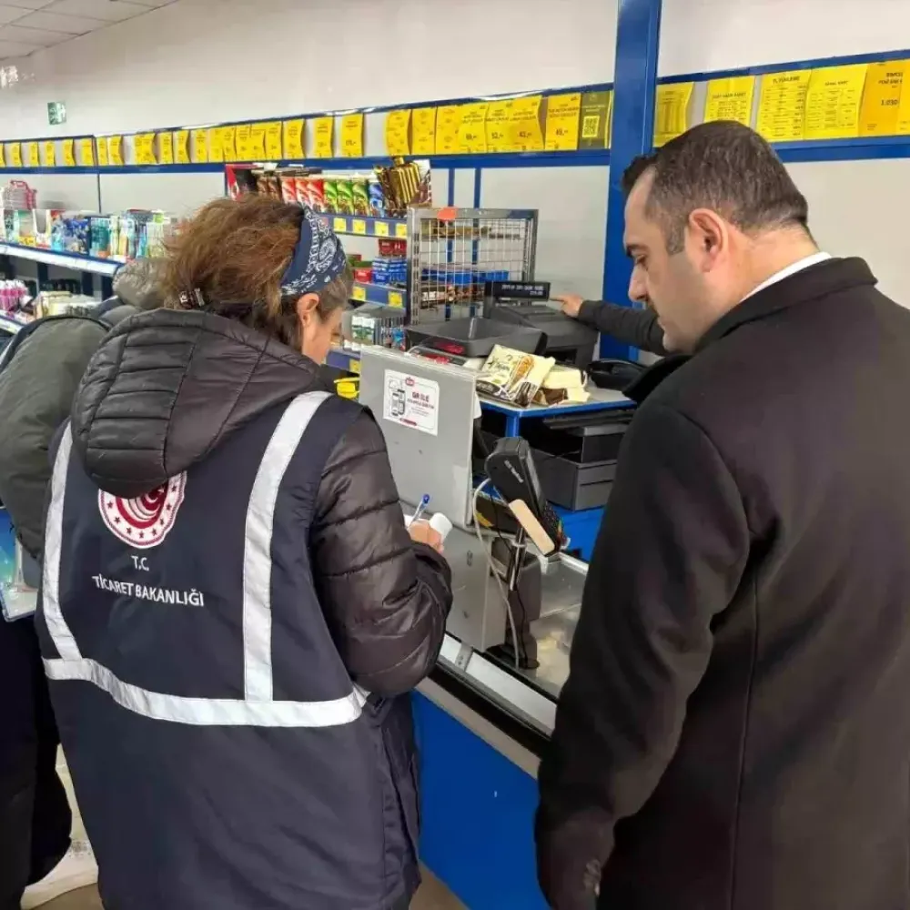 Sinop'ta Ramazan Mesaisi: Market ve Restoranlara Sıkı Denetim