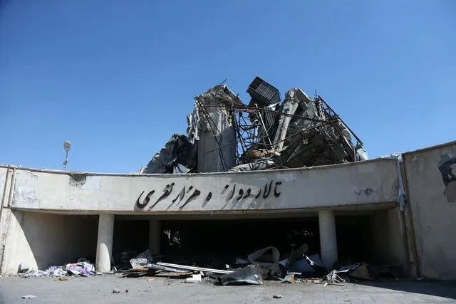 Tahran'da ABD-İsrail Saldırısı: Azadi Stadyumu Yıkıldı