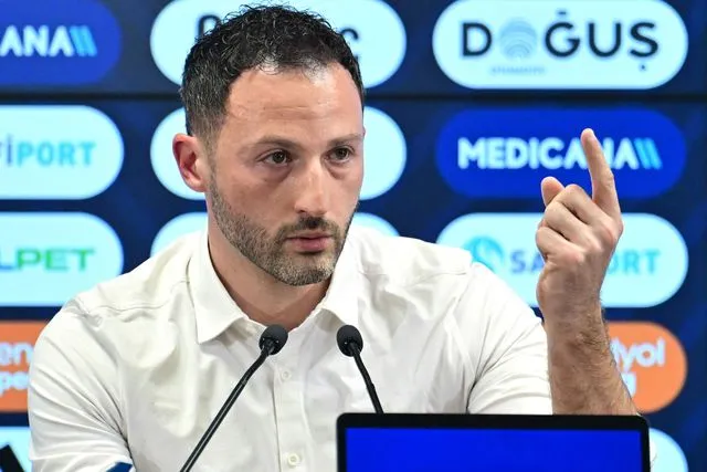 Tedesco'dan alkış alan hareket