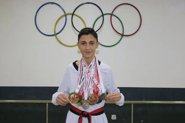 13 yaşındaki milli tekvandocu Adil Haktan