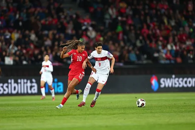 A Milli Kadın Futbol Takımı, İsviçre