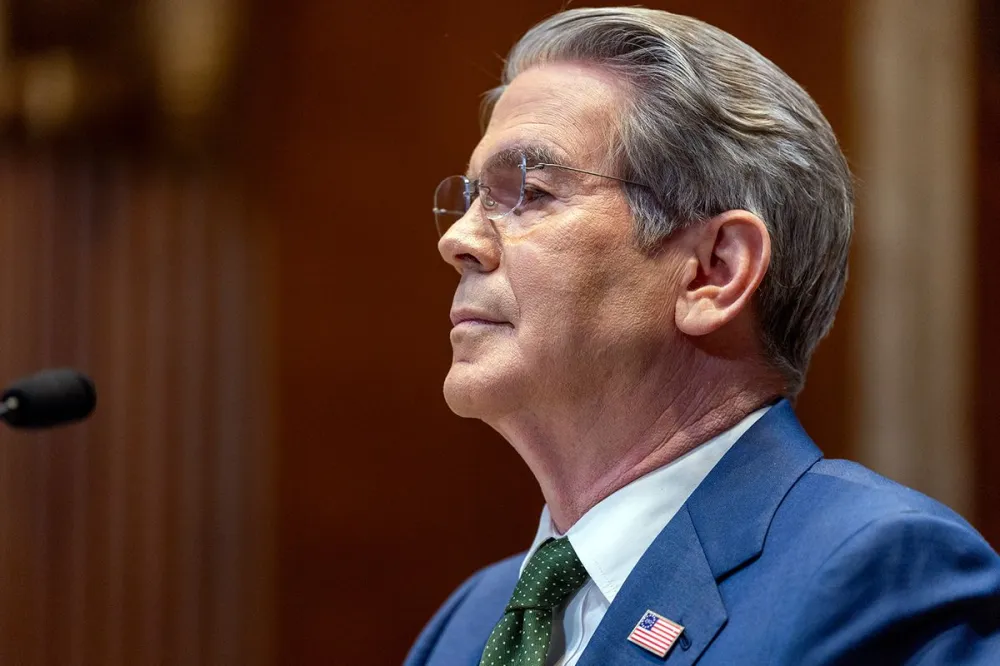 ABD, Rusya ve İran petrolüne yönelik yaptırım muafiyetlerini 30 günlüğüne uzattı