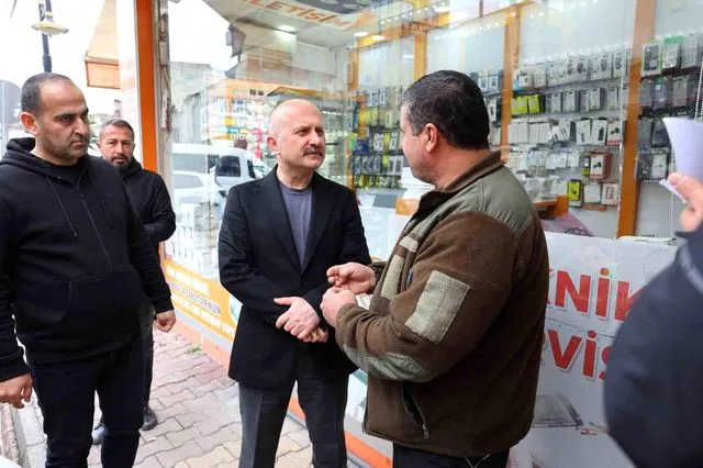 Adıyaman Valisi Osman Varol Esnafı Ziyaret Etti