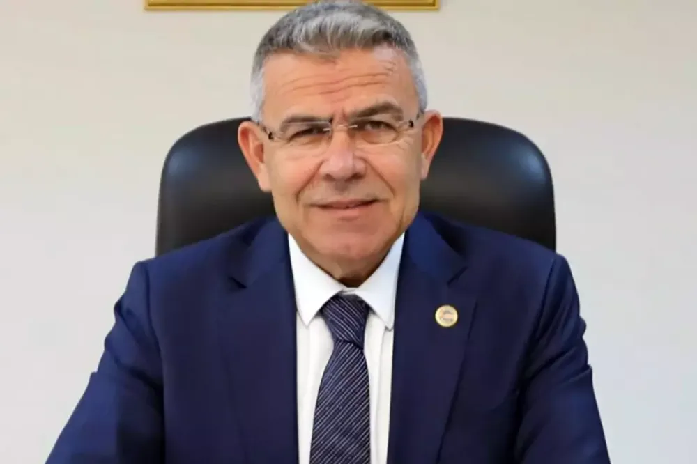 AK Parti'nin ipini çektiği belediye başkanını yakan belge - Son Dakika