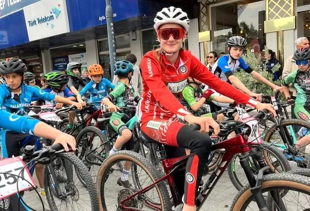 Akhisarlı sporculardan büyük başarı