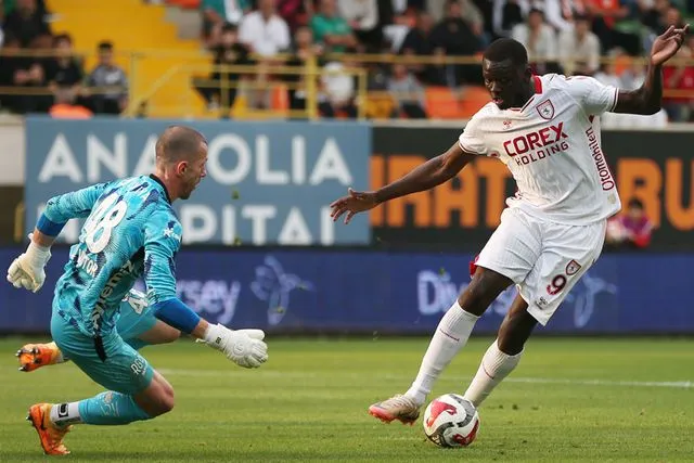 Alanyaspor-Samsunspor maçında yok yok! Uzatma anlarında tam 3 gol