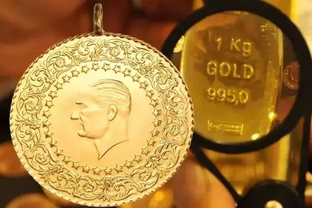 Altın Piyasasında Bir Ayın Zirvesi: Gram ve Ons Fiyatlarında Sert Yükseliş Dalgası