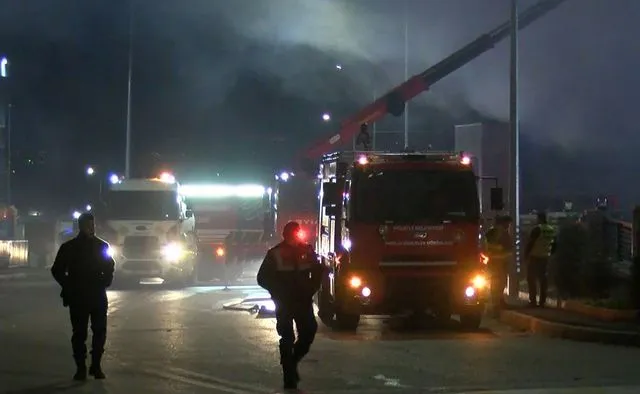 Ankara Sincan'da Dev Medikal Fabrikası Alevlere Teslim: 5 Saatlik Mücadeleyle Söndürüldü