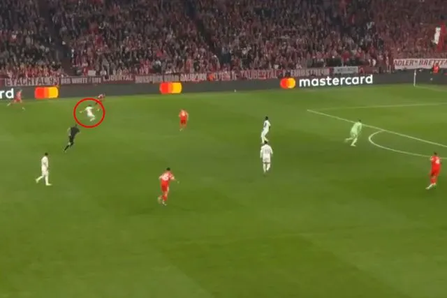 Arda Güler yine çok uzaklardan attı: Hem de Bayern Münih