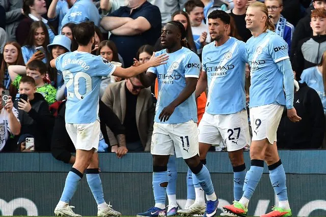 Arsenal'i deviren Manchester City şampiyonluk yarışında rüzgarı arkasına aldı