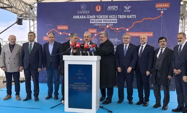 Bakan Uraloğlu: Biz laf değil eser üretiyoruz