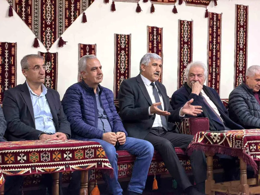Başkan Hallaç, hukukçularla buluştu
