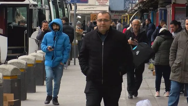 Bayrampaşa Otogarı'nda Büyük Bayram İzdihamı: Memleket Yolculuğu İçin Ek Seferler Devreye Girdi