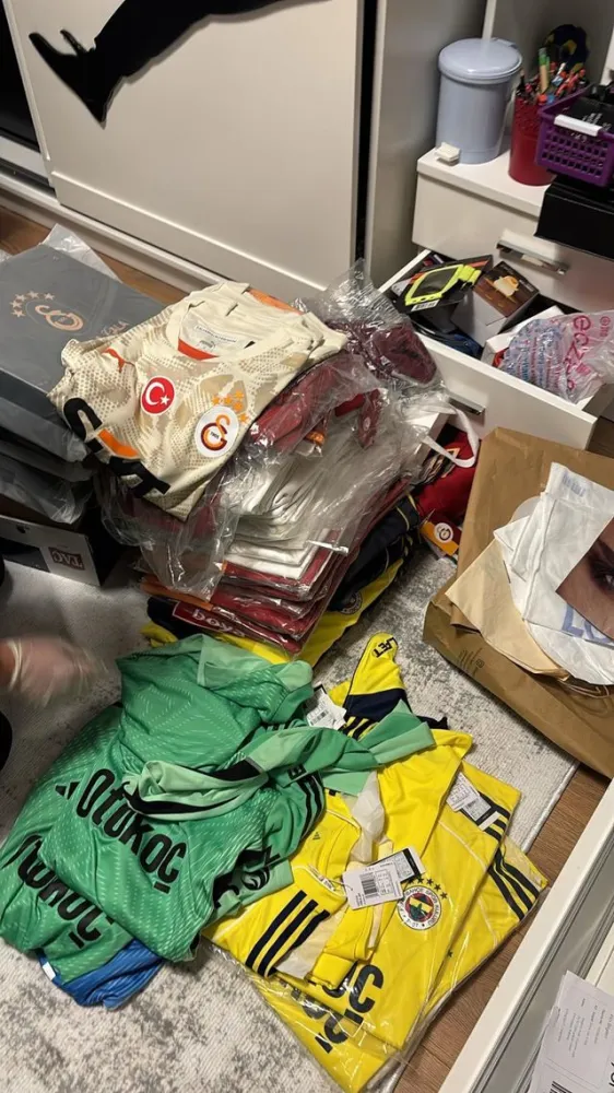 Beşiktaş-Fenerbahçe Maçı Karaborsa Bilet Operasyonu: 15 Kişi Gözaltına Alındı