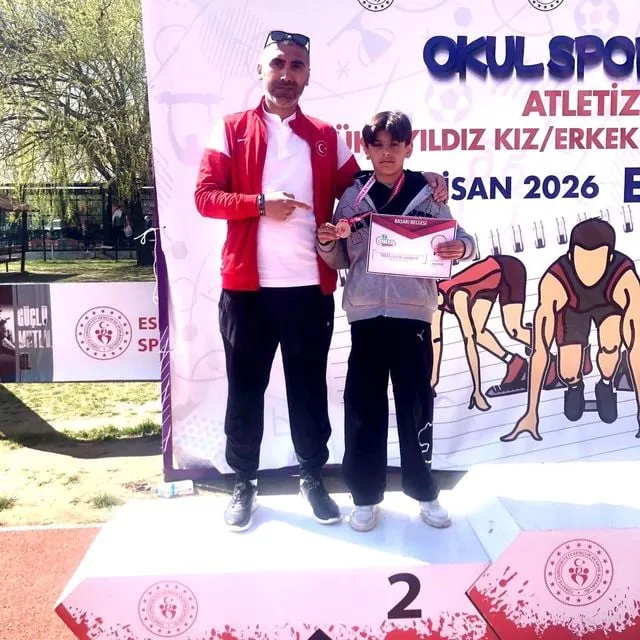 Bilecikli sporcular madalyaları topladı