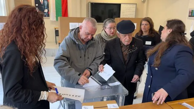 Bulgaristan'da Erken Seçim Süreci Başladı