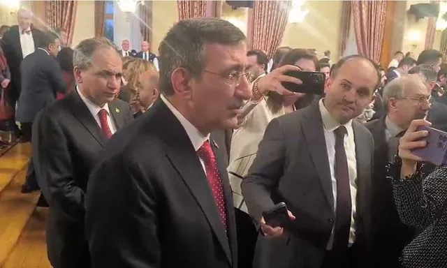 Cevdet Yılmaz: Orta Vadeli Program her yıl güncelleniyor