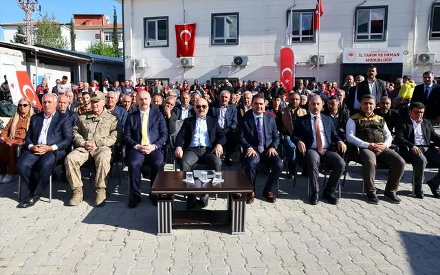 Çiftçilere Yatırım Desteği: Adıyaman'da Tarım Ekipmanı Dağıtıldı
