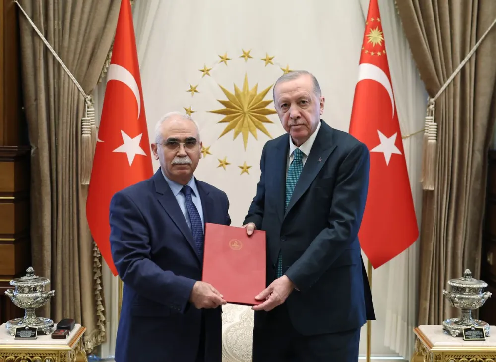 Cumhurbaşkanı Erdoğan, AYM Başkanı Özkaya