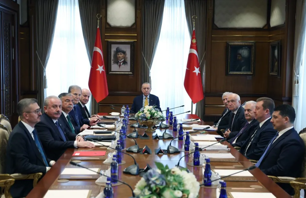 Cumhurbaşkanı Erdoğan Başkanlığında Yüksek İstişare Kurulu Toplantısı Gerçekleştirildi