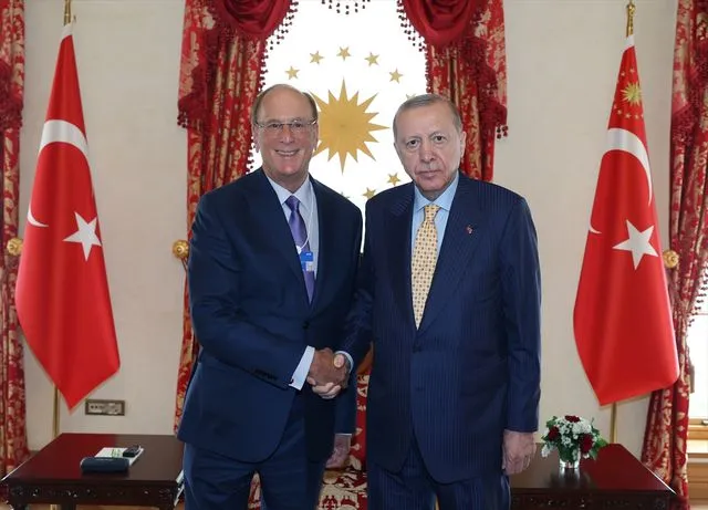 Cumhurbaşkanı Erdoğan, WEF Başkanı Fink
