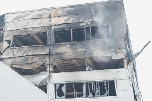 Daejeon Kentinde Otomobil Parçaları Fabrikasında Meydana Gelen Yangın: 11 Kişi Hayatını Kaybetti