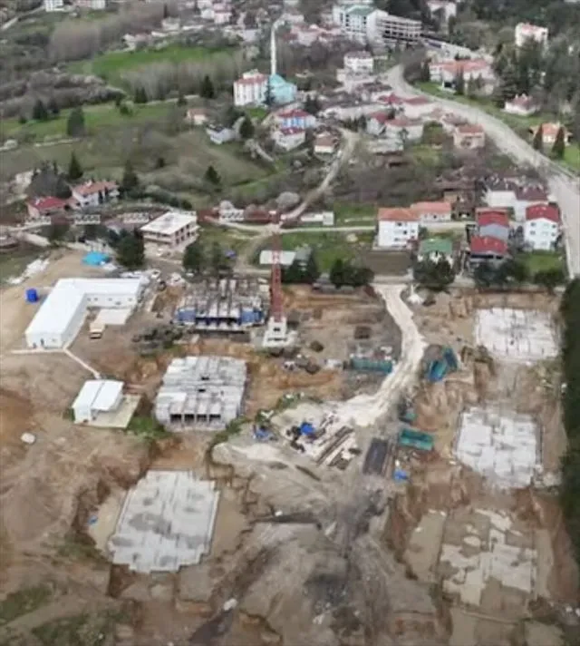 Demirköy'de TOKİ konutları yapımı başladı