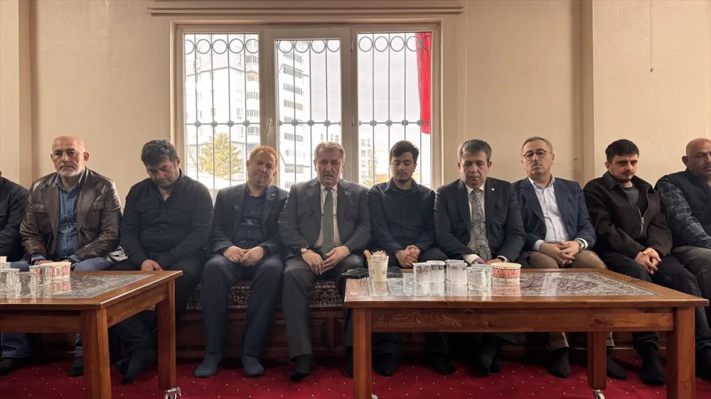 Destici: Sanal Medya ve Çocuklara Yeni Düzenlemeler Gerek