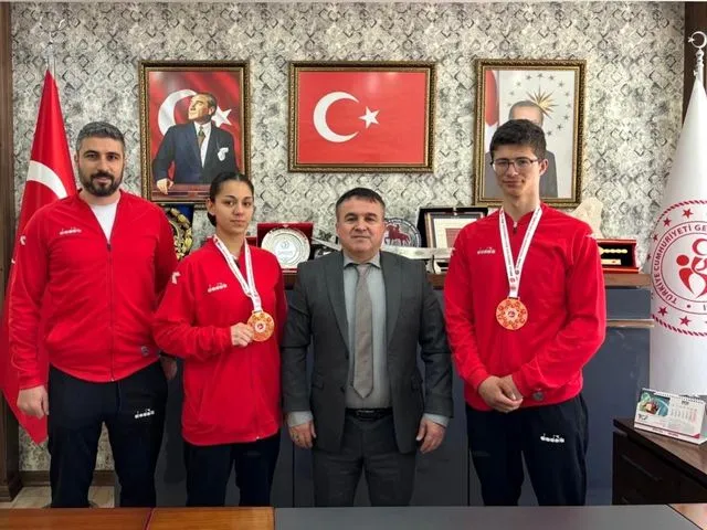 Diyarbakır’daki Ringlerde Bilecik Rüzgarı: Kick Boksta İki Büyük Derece Birden Geldi