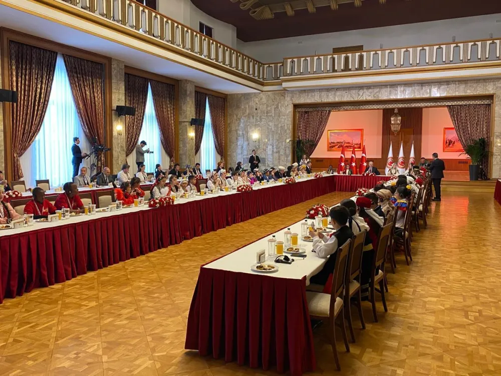 Dünya Çocuklarına TBMM