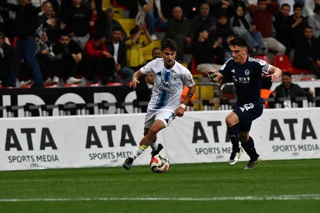 Erciyes 38 FK 2. tura yükseldi: Erciyes 38 FK: 2-Mazıdağı Fosfatspor: 0