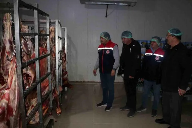 Erzincan'ın Lezzeti Modern Tesiste İşlenerek Türkiye Pazarına Sunuluyor