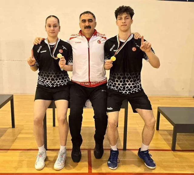 Erzincanlı genç badmintoncular Avrupa