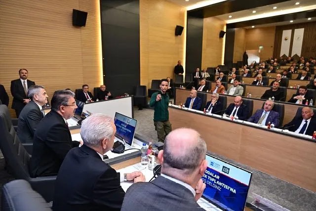 Eskişehir Valisi Yılmaz "Odalar Müşterek Toplantısı"na katıldı