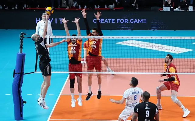 Galatasaray HDI Sigorta – Halkbank: 3-0