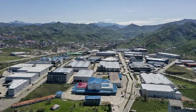 Giresun’un Sanayi Hamlesi Meyvelerini Veriyor: İhracat 1 Milyar Doları Aştı, İstihdamda Yüzde 50 Artış Sağlandı