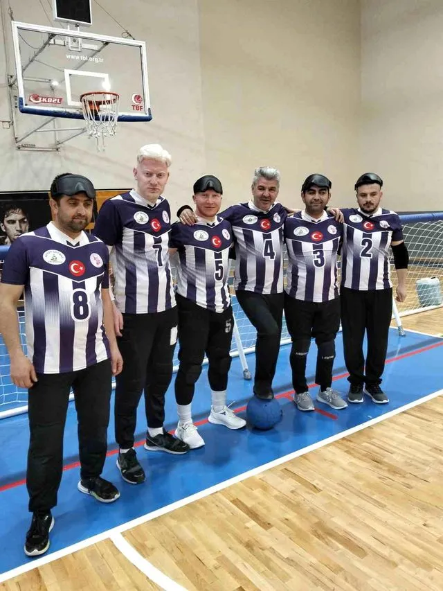 Görme engelli sporculardan büyük başarı