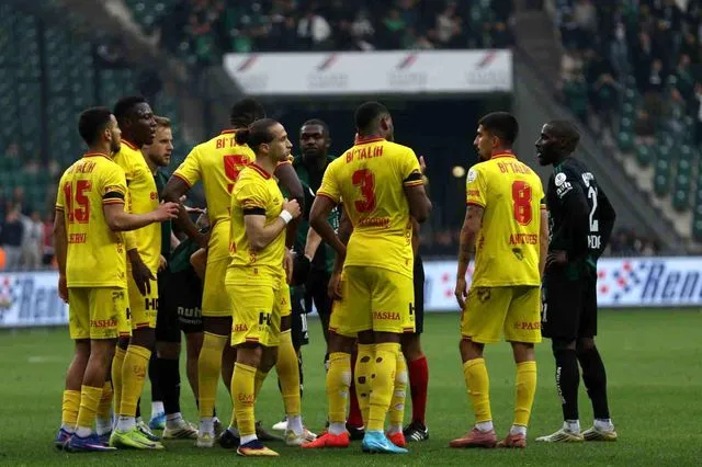 Göztepe Cephesinden Hakem Kararlarına Sert Eleştiri: "Adalet Duygusu Zedelendi"