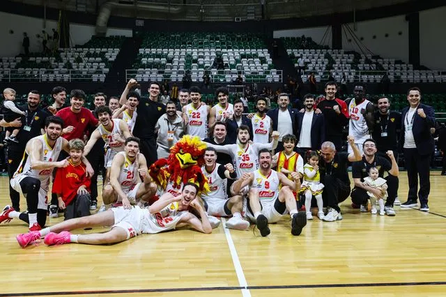 Göztepe potada play-off