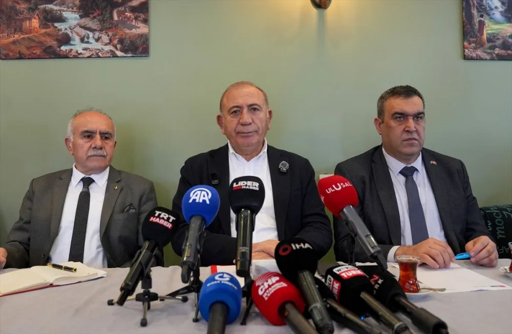 Gür?sel Tekin İstanbul