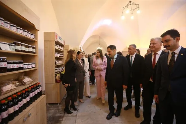 Hatay'da "Kadın Emeği Yöresel Ürünler Pazarı" açıldı