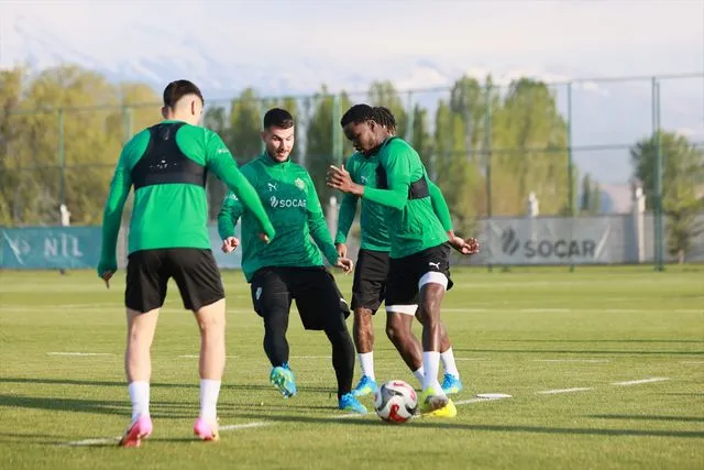 Iğdır FK, Amed Sportif Faaliyetler maçının hazırlıklarını sürdürdü